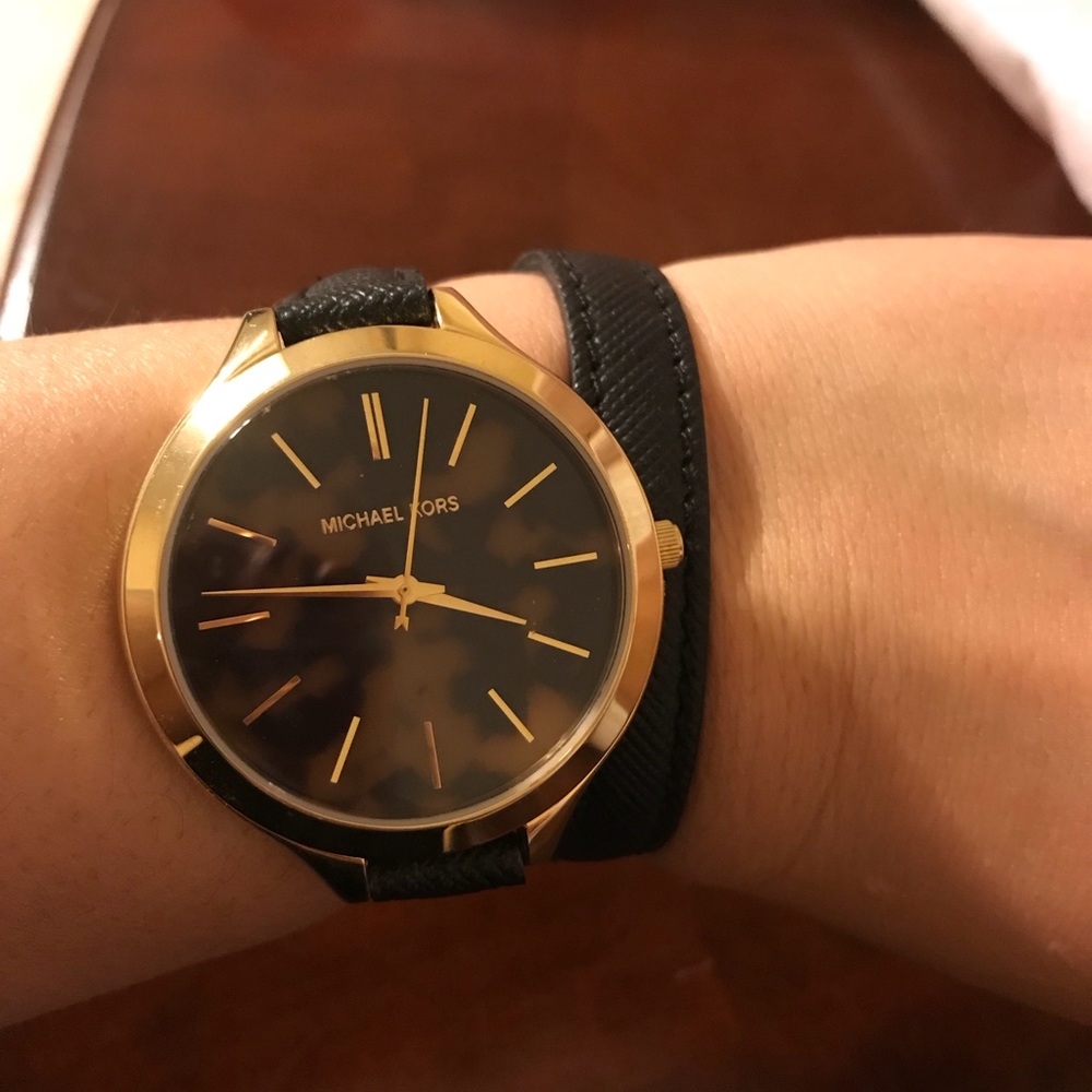 Michael Kors double wrap leather watch. - Picture 2 of 8